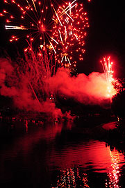 Fwuerwerk am Olympiasee (&copy;Foto: Ingrid Grossmann)